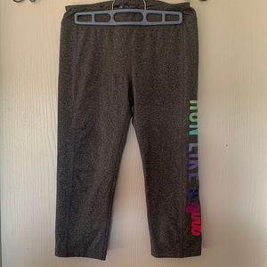 Girls XL grey yoga capri pants